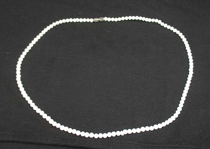 Mother of Pearl Necklace 18inch - Crystal Jewellery > Crystal Necklaces
