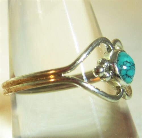 Pretty Turquoise Ring (Size N) - Crystal Jewellery > Gemstone Rings