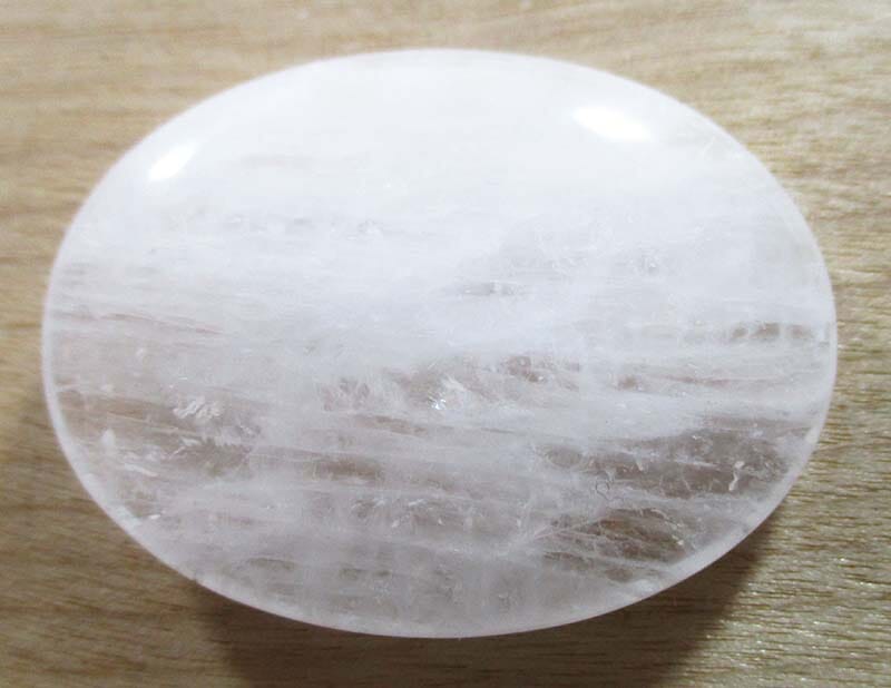 Quartz Thumb Stone - Cut & Polished Crystals > Polished Crystal Thumb Stones