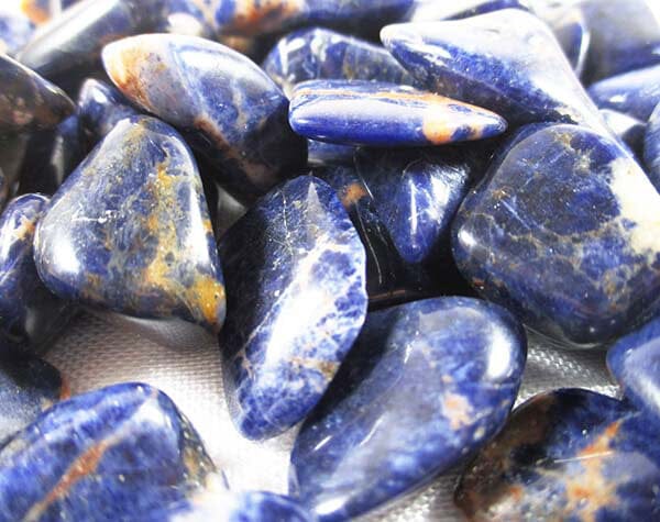 Small Sodalite Sunset Tumbled Chips (x3) - Cut & Polished Crystals > Polished Crystal Tumble Stones