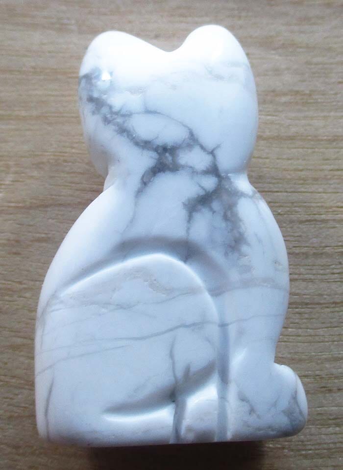 White Howlite Cat (Small) - Crystal Carvings > Carved Crystal Animals