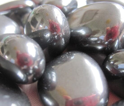 Haematite tumble stones