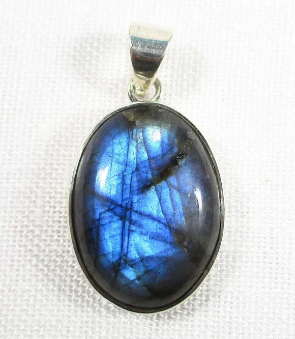 Labradorite oval pendant crystal jewellery crystal pendants 883760