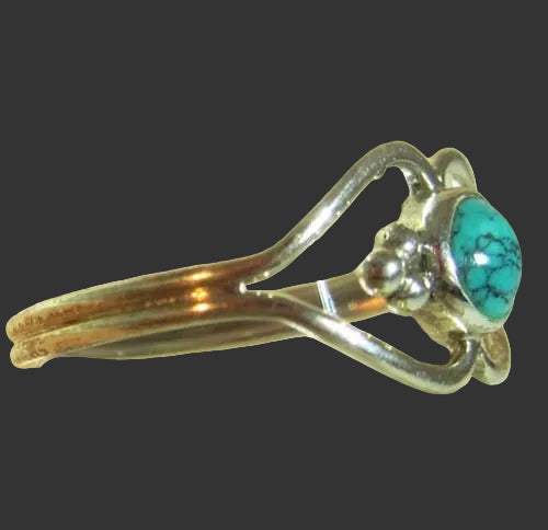 Pretty Turquoise Ring (Size N) | Crystal Jewellery | Gemstone Rings