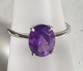 Amethyst Faceted Oval Silver Ring (Size R) | Crystal Jewellery | Gemstone Rings