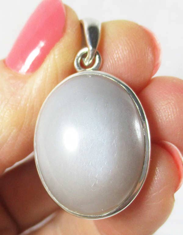Shaded Moonstone Pendant - Crystal Jewellery > Crystal Pendants