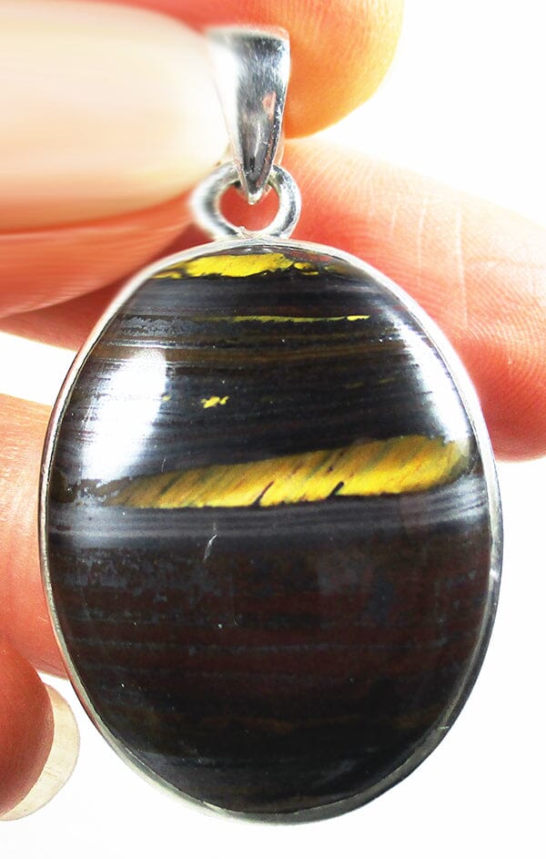 Tigers Eye Matrix Oval Pendant - Crystal Jewellery > Crystal Pendants